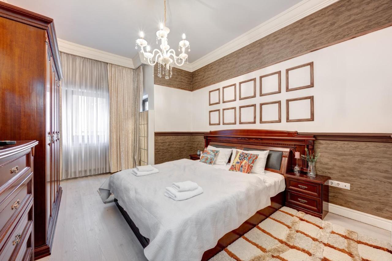 Beautiful 2Bedflatcismigiu Leilighet Bucureşti Eksteriør bilde